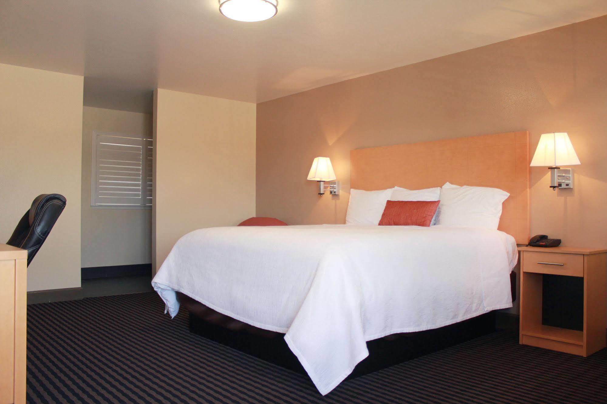Travelodge By Wyndham Vallejo Luaran gambar
